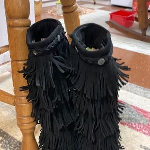 Black boots with fringe. Never worn. Size 8. Run small